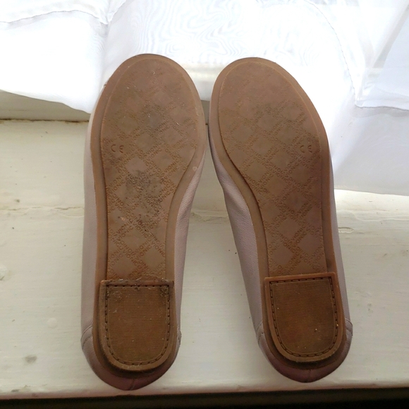 Vionic Spark Caroll light grey flats - Picture 2 of 5